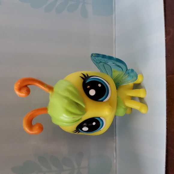 Requested Lot LPS - Picture 2 of 10